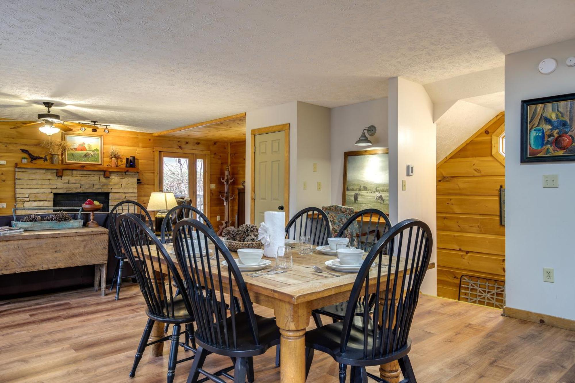 Willa Pet-Friendly Gatlinburg Retreat With Hot Tub! Zewnętrze zdjęcie